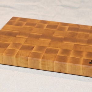 End Grain Maple Cutting Board / Butcher Block