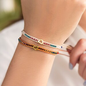 Miyuki bracelet, miyuki beaded bracelet, dainty adjustable bracelet, dainty seed bead bracelet, adjustable cord bracelet, string bracelet