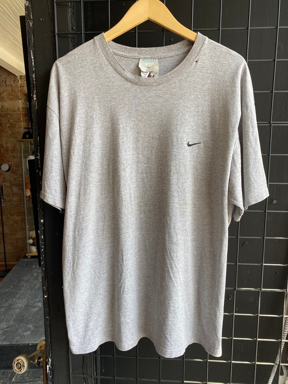 graphic tees vintage 90s