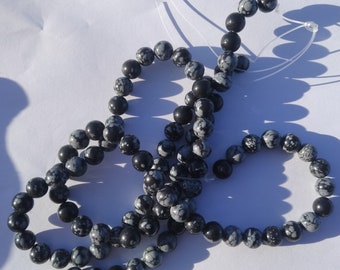 Obsidian Snowflake: Set aus 90 Perlen 8mm