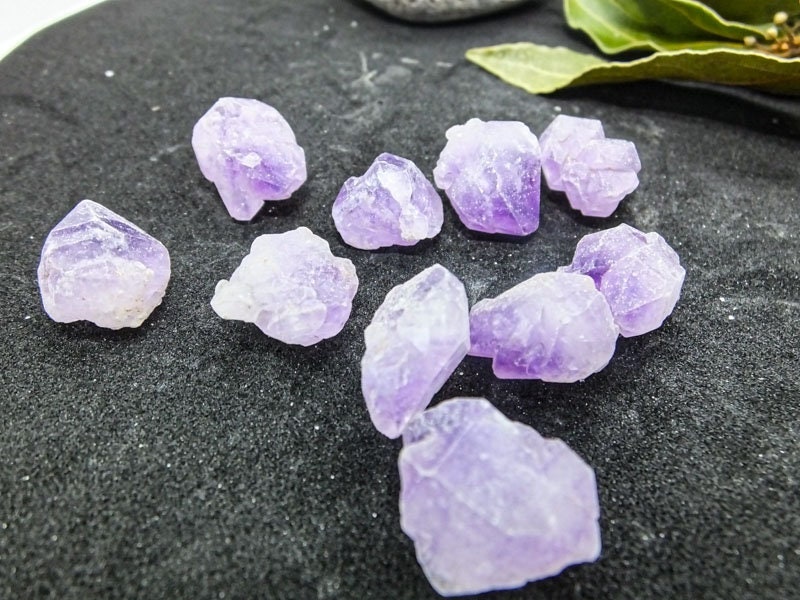 Lot de 10 Améthystes Brutes