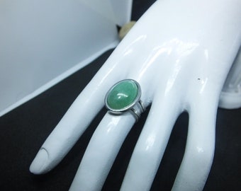 Adventurine Ring - Soothing / Stress / Peace / Optimism / Independence