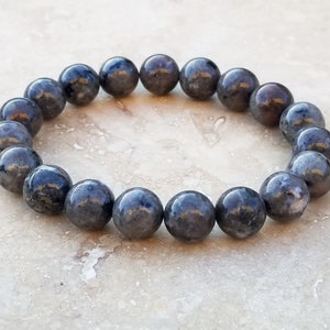 Yooperlite Bracelet UV Light Reactive Stone Throat Chakra Crystal