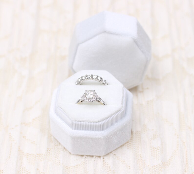 Heirlooms 7 Color OptionsVelvet Octagon Hand Made Ring Wedding Ring Gift Ring Box