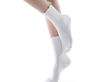 Princess Lulu Woman's Ruffle Crew Socks | White