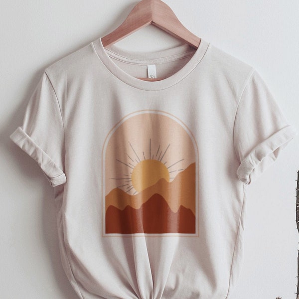 Boho Graphic Shirt for Women | Abstract Geometric Desert Sunset Art T-Shirt | Oversized T-Shirt | Minimalist Landscape | 70s, Modern Retro