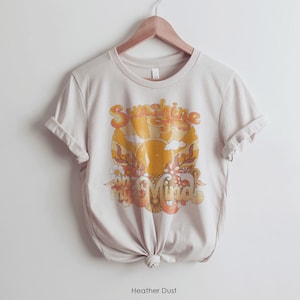 Retro Vintage Style Graphic T-shirt for Women | Sunshine on My Mind | Oversized TShirt | Good Vibes, 70s style, Vacation Tee,