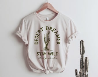 Desert Dreamer Graphic Tee Shirt | Cactus Oversized Vintage Style | Wilderness, Hiking, Arizona, Crewneck T-Shirt for Women