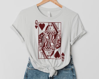 Queen of Hearts Oversized Graphic Tee Shirt for Women | Women's T-Shirt Vintage Feminist Tee | Playing Cards | Gift for her (B)