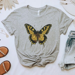 Vintage Butterfly Graphic Tee Shirt for Women Oversized T-shirt Boho ...