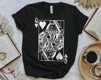 Queen of Hearts Oversized Graphic Tee Shirt for Women | Women's T-Shirt Vintage Feminist Tee | Playing Cards | Gift for her (B)