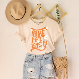 Graphic Tee Shirt | Take it Easy | Retro Vintage Style Shirt | Sunny Daisy&#39;s | Crewneck TShirt for Women | Oversized style Shirt for Women