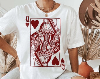 Queen of Hearts Oversized Graphic Tee Shirt for Women | Women's T-Shirt Vintage Feminist Tee | Playing Cards | Gift for her (B)
