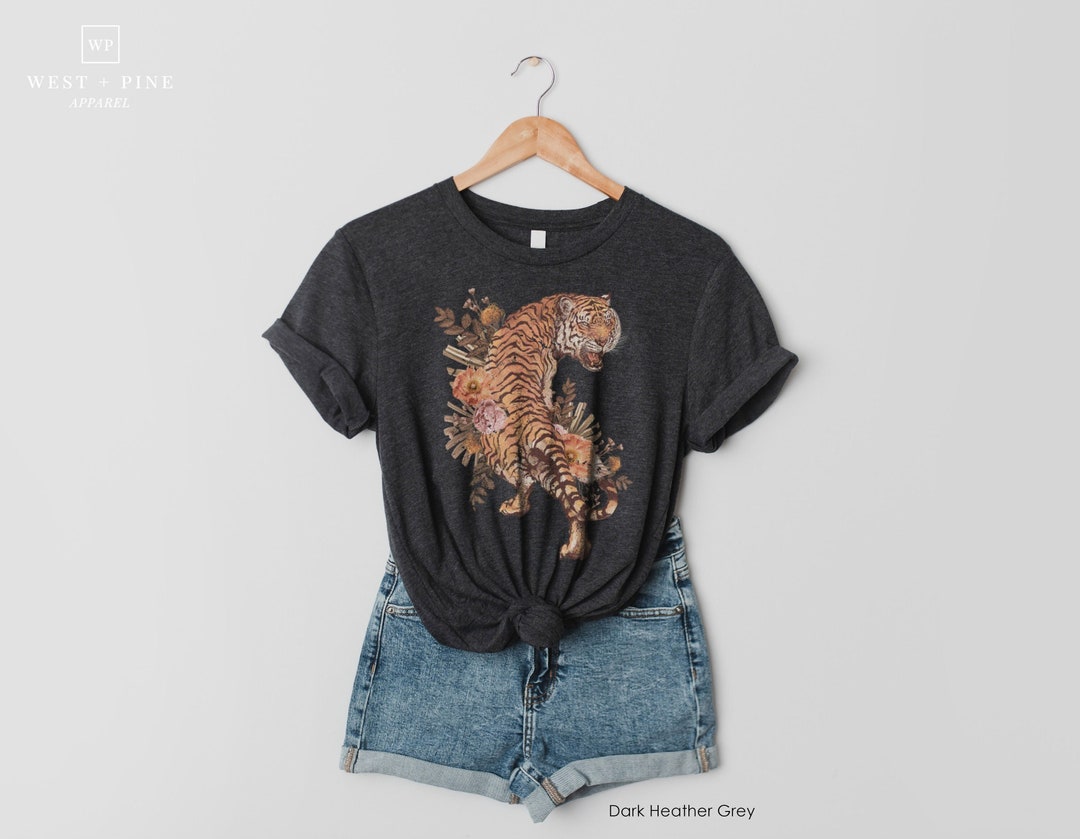 Graphic Tee Shirt Tiger Graphic Tee Trendy Shirt for Women Vintage Style Aesthetic Clothing ...