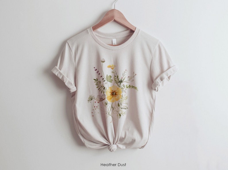 Wildflowers Graphic T-Shirt for Women graphic wildflower shirt Hiking Outdoor Camping Botanical Oversized T-Shirt Heather Dust