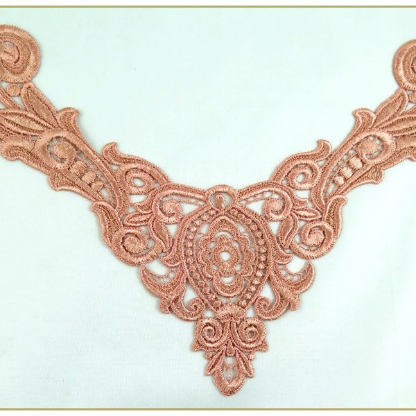 Rose Venise Lace Applique', 14" X 8 1/2"