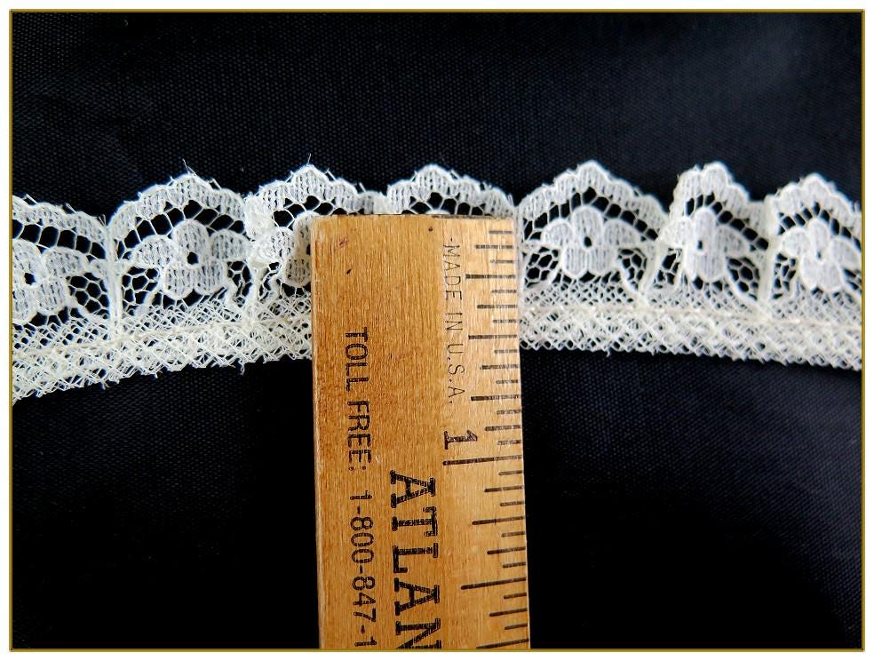 Scallop Ruffle Edge Ivory Scallop Edge Ruffled Lace, 1/2 Inch, 20 Yards - Etsy