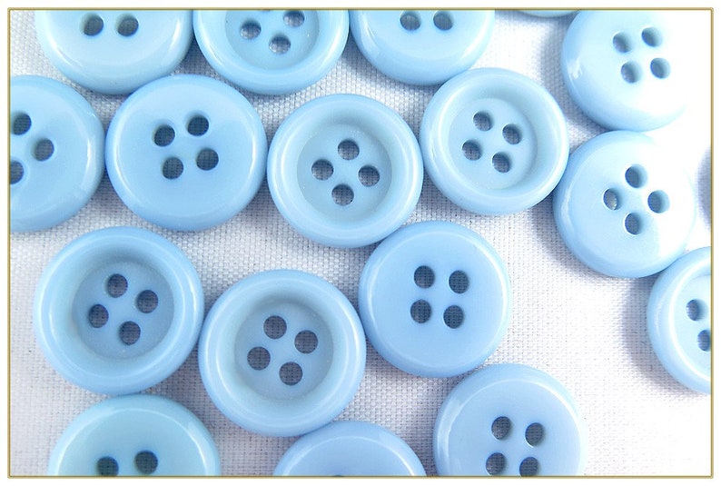 Boutons vintage bleu ciel 5/8 po., 4 trous, 100 boutons image 2