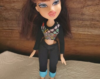 brunette bratz doll
