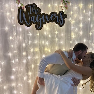Wooden Name Sign | Layered Name Sign | Custom Name Wood Sign | Backdrop Sign For Wedding | Large Wedding Sign | Wedding Photo Booth Sign imagem 3