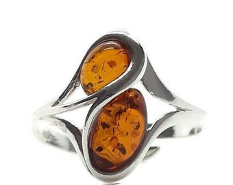 Natural Glossy Cognac color Genuine Baltic Amber ring 6.3 grams.
