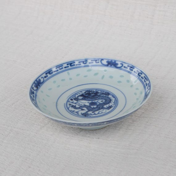 Porcelain Rice Grain Ware | Vintage Facing Dragon with Pearl and Flames Design | WanYu