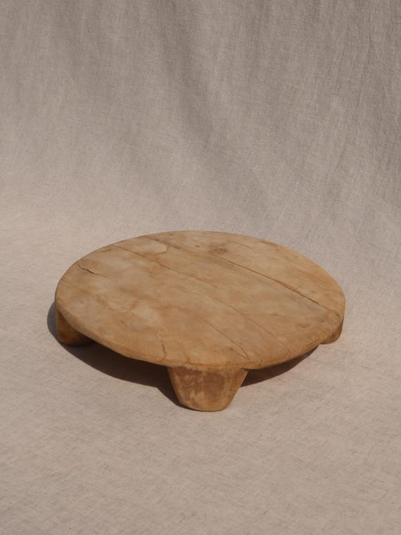 Capri Bleached Hand-Carved Chapati Board