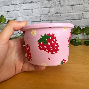 4.5&quot; Hand Painted Flower Pot - pink strawberry planter