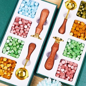 Kit de selo de cera para caixa de presente Lucky Clover para casamento/casais, qualquer logotipo pode ser gravado, kit de selo de cera inicial personalizado para presente