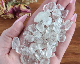 Small Clear Quartz Tumbled 10-25 mm Crystal Chips, Choose Bag Size, Undrilled Gemstones for Jewelry Making, Orgonites or Crystal Grids