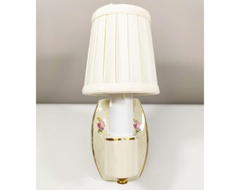 Aplique de pared Porcelier restaurado con pantalla de tela - Individual - Porcelana - Época Art Déco - Recableado para uso con cableado fijo