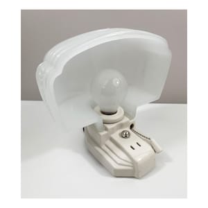 Refurbished Art Deco Porcelain Shaded Wall Sconce with Pull Chain - 1930&#39;s - SINGLE - Porcelier