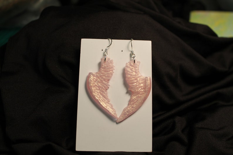 Wing earrings Pink