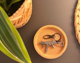 Mini llavero UMP45: réplica detallada de resina / llavero táctico en miniatura, coleccionable e impreso en 3D