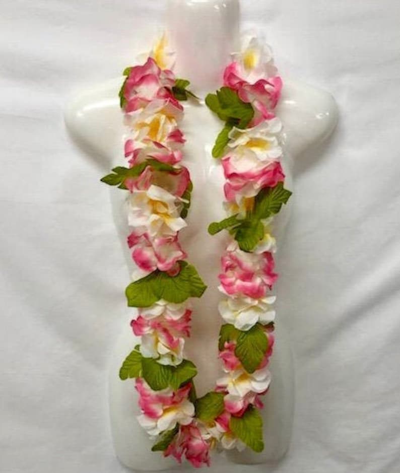 Plumeria Lei 46 inch