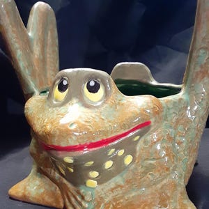 Ceramic Frog Planter
