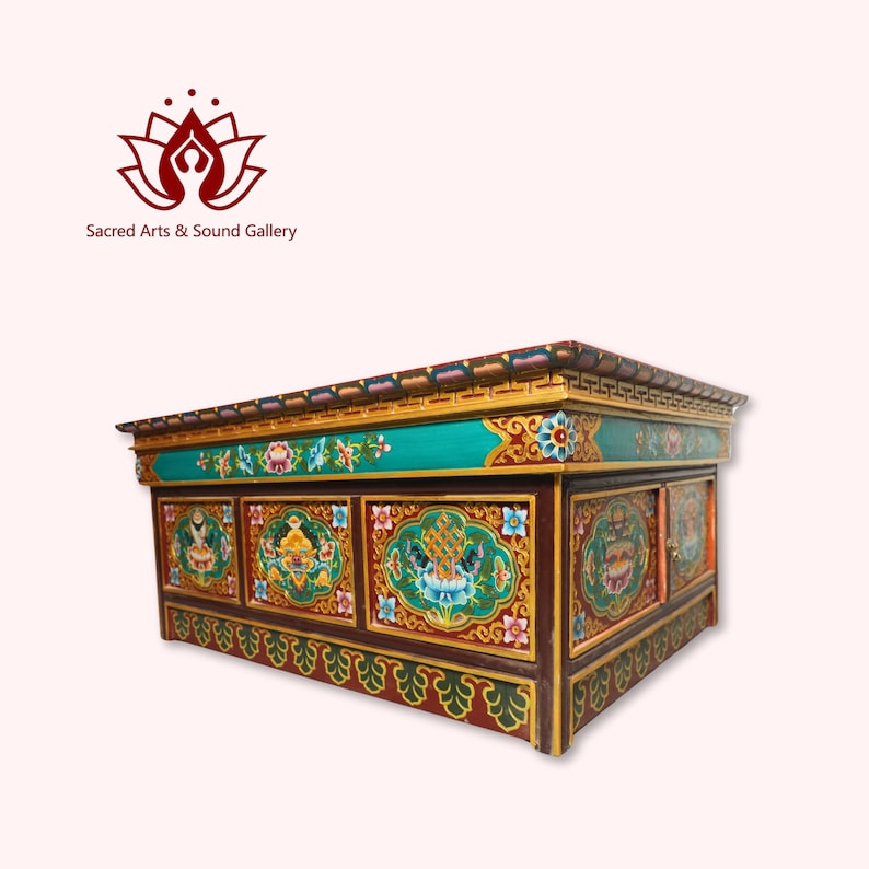 Authentic Tibetan Masterpiece Hand Carved and Painted Buddhist Foldable Central Table Featuring Astamangal Face,Perfect for Your Living Room zdjęcie 4
