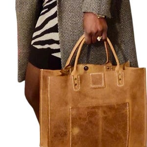 Echt Leder Tasche - Handgemacht - Minimalistisches Leder - Pflanzlich gegerbtes Leder - Vollnarbenleder - Tote Bag - Crossbody - Damen - Top Griff