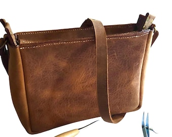 Handmade Leather Crossbody Bag | Italian Full-Grain, Everyday Tote