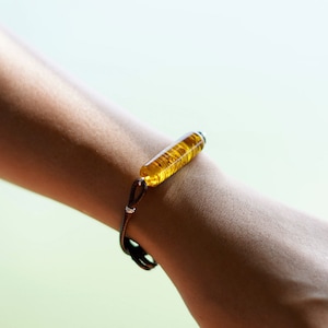 GLOW) Hars hout Armband: Golden Honey 1piece Thailand teakhout hars Kleur youmu armband Hars hout thailand teakhout