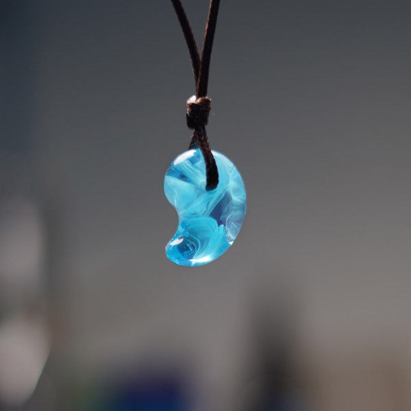 RESIN Magatama Necklace