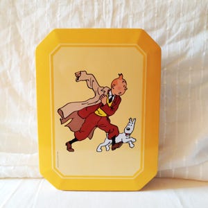 Tintin and Snowy vintage tin , limited edition biscuits box, 2004