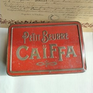 French antique tin box, Caïffa biscuits red and gold metal box, early XX th century image 8