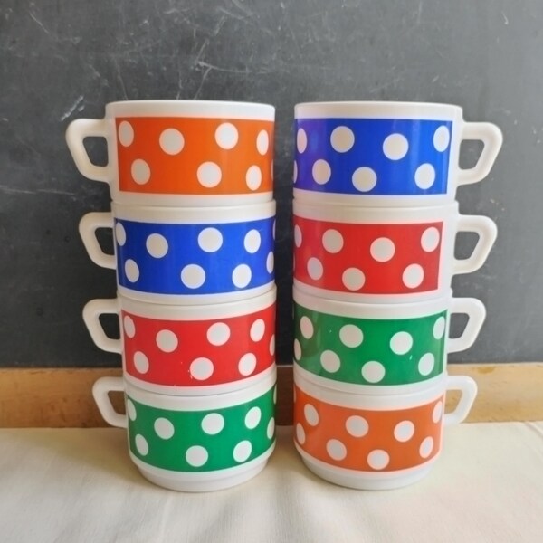 Arcopal 70s coffee cups, 8 pieces set, mcm polka dots milk glass set