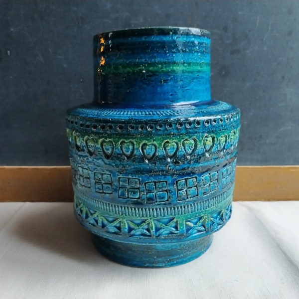 Vintage Bitossi vase, Aldo Londi style Rimini Blue hand crafted pottery, Italian mid century design