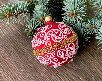 赤い手描きのクリスマスガラスオーナメント、カスタムオーナメント