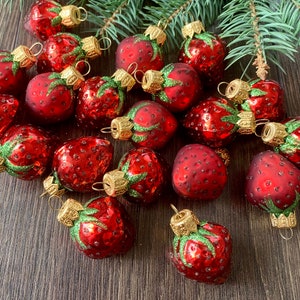 20 Strawberries glass Christmas ornaments,Christmas glass ornament,1950s Christmas,vintage Xmas,soviet Christmas tree glass ornament