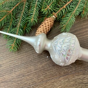 Unique Handmade White Glass Christmas Tree Topper - Festive Holiday Decor, Handcrafted winter Decoration