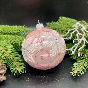 Ornement de Noël rose en verre soufflé, décoration de Noël, nouvelles décorations pour la maison, Noël 2025, décoration de vacances, idées cadeaux, décoration d'hiver