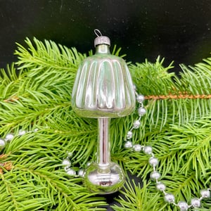 Retro lamp Christmas glass ornament , vintage christmas, Retro Christmas, 1950s christmas decoration, Gifts ideas, Holiday decor